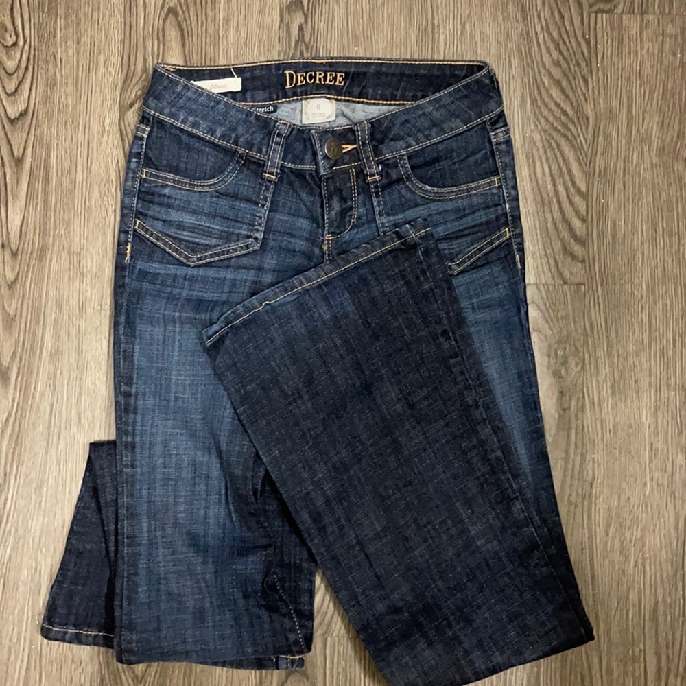 Dark wash denim flair bottom jeans. Size 0